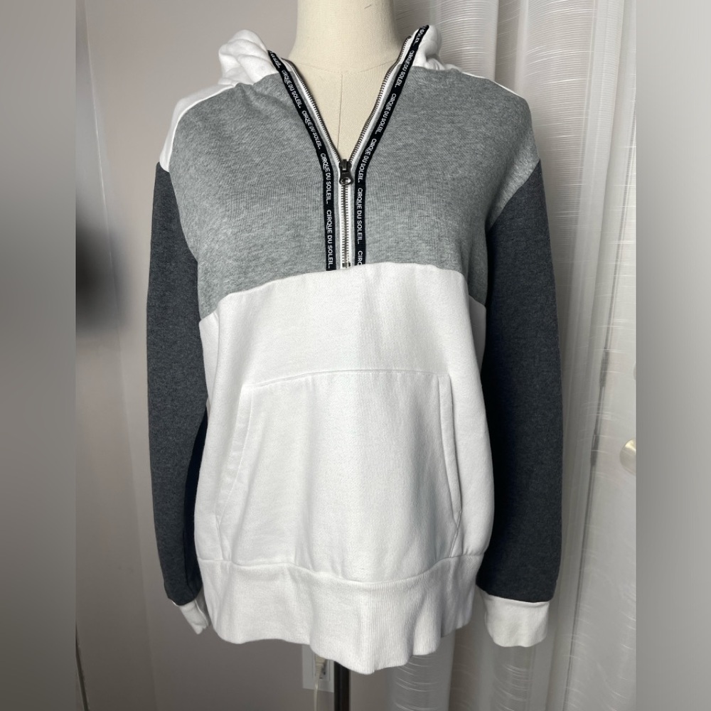 Cirque Du Soleil 1/4 Zip Fleece Hoodie Sweatshirt White & Gray Size Small